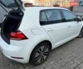 Белый Фольксваген e-Golf, объемом двигателя 0 л и пробегом 76 тыс. км за 12200 $, фото 11 на Automoto.ua