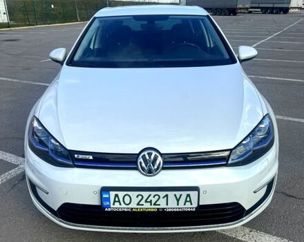 Белый Фольксваген e-Golf, объемом двигателя 0 л и пробегом 165 тыс. км за 12500 $, фото 5 на Automoto.ua