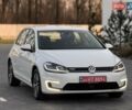 Белый Фольксваген e-Golf, объемом двигателя 0 л и пробегом 127 тыс. км за 11599 $, фото 3 на Automoto.ua