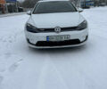 Белый Фольксваген e-Golf, объемом двигателя 0 л и пробегом 51 тыс. км за 17500 $, фото 1 на Automoto.ua