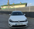 Белый Фольксваген e-Golf, объемом двигателя 0 л и пробегом 96 тыс. км за 14350 $, фото 7 на Automoto.ua