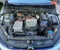 Белый Фольксваген e-Golf, объемом двигателя 0 л и пробегом 97 тыс. км за 15500 $, фото 2 на Automoto.ua