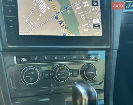 Білий Фольксваген e-Golf, об'ємом двигуна 0 л та пробігом 126 тис. км за 11900 $, фото 34 на Automoto.ua