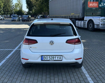 Белый Фольксваген e-Golf, объемом двигателя 0 л и пробегом 177 тыс. км за 10800 $, фото 6 на Automoto.ua