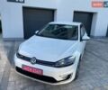 Белый Фольксваген e-Golf, объемом двигателя 0 л и пробегом 35 тыс. км за 14600 $, фото 2 на Automoto.ua