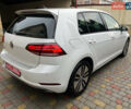 Белый Фольксваген e-Golf, объемом двигателя 0 л и пробегом 137 тыс. км за 12999 $, фото 6 на Automoto.ua