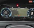 Белый Фольксваген e-Golf, объемом двигателя 0 л и пробегом 81 тыс. км за 14950 $, фото 12 на Automoto.ua