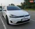Білий Фольксваген e-Golf, об'ємом двигуна 0 л та пробігом 150 тис. км за 12300 $, фото 1 на Automoto.ua