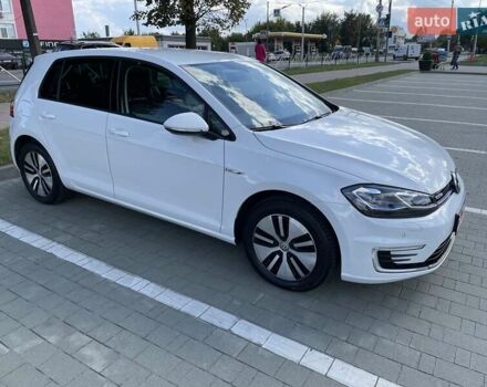Білий Фольксваген e-Golf, об'ємом двигуна 0 л та пробігом 102 тис. км за 14200 $, фото 14 на Automoto.ua