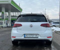 Белый Фольксваген e-Golf, объемом двигателя 0 л и пробегом 157 тыс. км за 12800 $, фото 6 на Automoto.ua