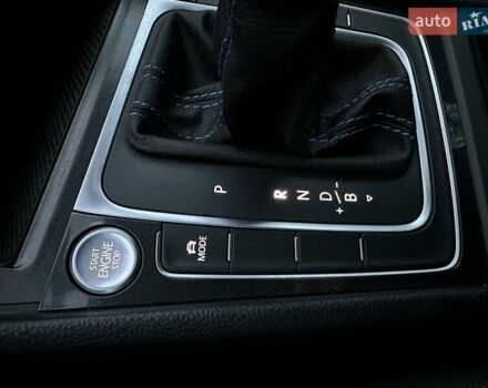 Белый Фольксваген e-Golf, объемом двигателя 0 л и пробегом 127 тыс. км за 12300 $, фото 7 на Automoto.ua