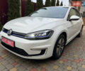 Белый Фольксваген e-Golf, объемом двигателя 0 л и пробегом 137 тыс. км за 12999 $, фото 1 на Automoto.ua