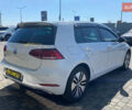 Белый Фольксваген e-Golf, объемом двигателя 0 л и пробегом 127 тыс. км за 15700 $, фото 6 на Automoto.ua