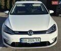 Білий Фольксваген e-Golf, об'ємом двигуна 0 л та пробігом 126 тис. км за 11900 $, фото 5 на Automoto.ua