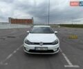 Белый Фольксваген e-Golf, объемом двигателя 0 л и пробегом 130 тыс. км за 13500 $, фото 6 на Automoto.ua