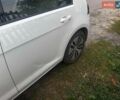 Белый Фольксваген e-Golf, объемом двигателя 0 л и пробегом 130 тыс. км за 12800 $, фото 4 на Automoto.ua
