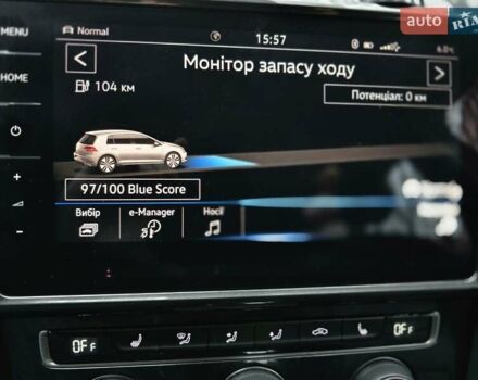 Белый Фольксваген e-Golf, объемом двигателя 0 л и пробегом 81 тыс. км за 14950 $, фото 15 на Automoto.ua