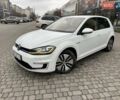 Белый Фольксваген e-Golf, объемом двигателя 0 л и пробегом 127 тыс. км за 12300 $, фото 1 на Automoto.ua