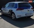 Белый Фольксваген e-Golf, объемом двигателя 0 л и пробегом 138 тыс. км за 12500 $, фото 8 на Automoto.ua