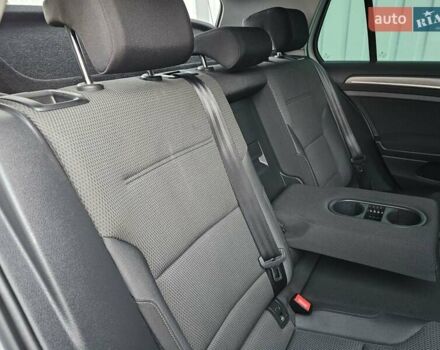 Білий Фольксваген e-Golf, об'ємом двигуна 0 л та пробігом 112 тис. км за 15950 $, фото 27 на Automoto.ua