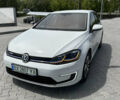 Белый Фольксваген e-Golf, объемом двигателя 0 л и пробегом 126 тыс. км за 12700 $, фото 1 на Automoto.ua