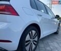 Белый Фольксваген e-Golf, объемом двигателя 0 л и пробегом 35 тыс. км за 14600 $, фото 13 на Automoto.ua