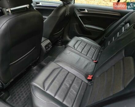 Белый Фольксваген e-Golf, объемом двигателя 0 л и пробегом 81 тыс. км за 14950 $, фото 16 на Automoto.ua