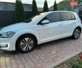 Белый Фольксваген e-Golf, объемом двигателя 0 л и пробегом 97 тыс. км за 15500 $, фото 8 на Automoto.ua