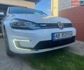 Белый Фольксваген e-Golf, объемом двигателя 0 л и пробегом 85 тыс. км за 15500 $, фото 15 на Automoto.ua