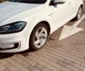 Белый Фольксваген e-Golf, объемом двигателя 0 л и пробегом 89 тыс. км за 16700 $, фото 1 на Automoto.ua