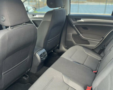 Белый Фольксваген e-Golf, объемом двигателя 0 л и пробегом 56 тыс. км за 13200 $, фото 33 на Automoto.ua