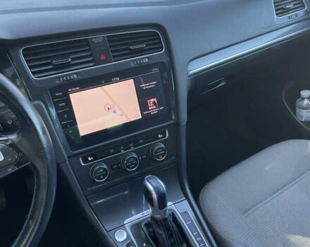 Білий Фольксваген e-Golf, об'ємом двигуна 0 л та пробігом 97 тис. км за 16500 $, фото 10 на Automoto.ua