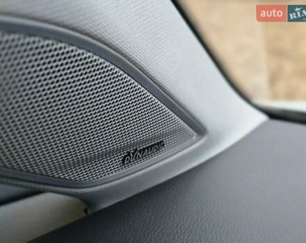 Белый Фольксваген e-Golf, объемом двигателя 0 л и пробегом 81 тыс. км за 14950 $, фото 14 на Automoto.ua