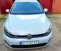 Белый Фольксваген e-Golf, объемом двигателя 99 л и пробегом 89 тыс. км за 14000 $, фото 1 на Automoto.ua