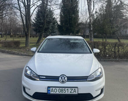 Белый Фольксваген e-Golf, объемом двигателя 0 л и пробегом 95 тыс. км за 13600 $, фото 1 на Automoto.ua