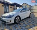 Белый Фольксваген e-Golf, объемом двигателя 0 л и пробегом 105 тыс. км за 14599 $, фото 1 на Automoto.ua