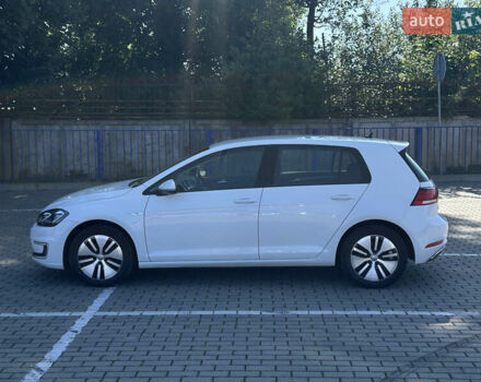 Белый Фольксваген e-Golf, объемом двигателя 0 л и пробегом 177 тыс. км за 10800 $, фото 8 на Automoto.ua