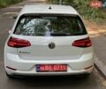 Білий Фольксваген e-Golf, об'ємом двигуна 0 л та пробігом 116 тис. км за 14200 $, фото 13 на Automoto.ua