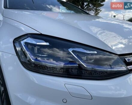 Білий Фольксваген e-Golf, об'ємом двигуна 0 л та пробігом 102 тис. км за 14200 $, фото 16 на Automoto.ua