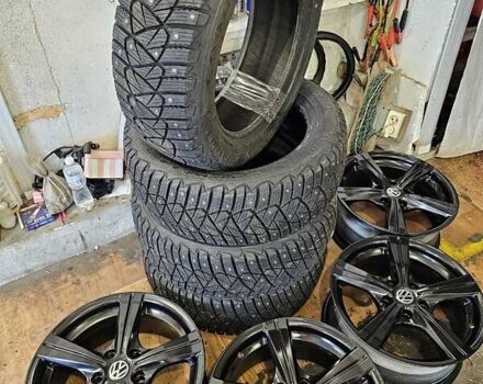 Білий Фольксваген e-Golf, об'ємом двигуна 0 л та пробігом 112 тис. км за 15950 $, фото 85 на Automoto.ua