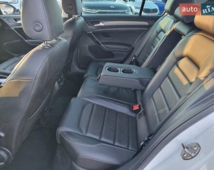Белый Фольксваген e-Golf, объемом двигателя 0 л и пробегом 78 тыс. км за 12950 $, фото 23 на Automoto.ua