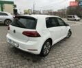 Белый Фольксваген e-Golf, объемом двигателя 0 л и пробегом 127 тыс. км за 12300 $, фото 14 на Automoto.ua