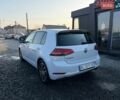 Белый Фольксваген e-Golf, объемом двигателя 0 л и пробегом 93 тыс. км за 13750 $, фото 5 на Automoto.ua