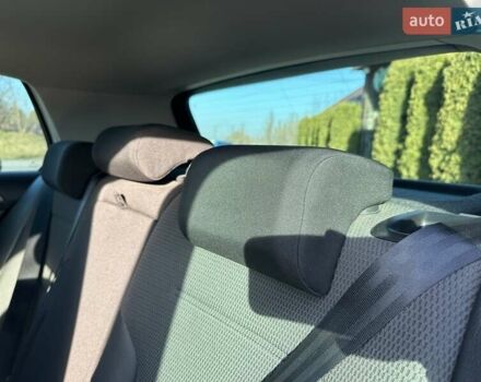 Білий Фольксваген e-Golf, об'ємом двигуна 0 л та пробігом 126 тис. км за 11900 $, фото 49 на Automoto.ua