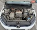 Белый Фольксваген e-Golf, объемом двигателя 0 л и пробегом 130 тыс. км за 13500 $, фото 17 на Automoto.ua