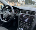 Белый Фольксваген e-Golf, объемом двигателя 0 л и пробегом 15 тыс. км за 23000 $, фото 6 на Automoto.ua