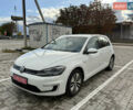 Белый Фольксваген e-Golf, объемом двигателя 0 л и пробегом 84 тыс. км за 14200 $, фото 10 на Automoto.ua