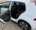 Белый Фольксваген e-Golf, объемом двигателя 0 л и пробегом 76 тыс. км за 12200 $, фото 7 на Automoto.ua