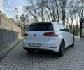 Белый Фольксваген e-Golf, объемом двигателя 0 л и пробегом 96 тыс. км за 14350 $, фото 3 на Automoto.ua