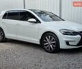 Білий Фольксваген e-Golf, об'ємом двигуна 0 л та пробігом 112 тис. км за 15950 $, фото 1 на Automoto.ua